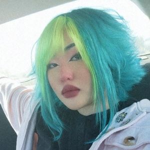 Meet your Posher, Lychee